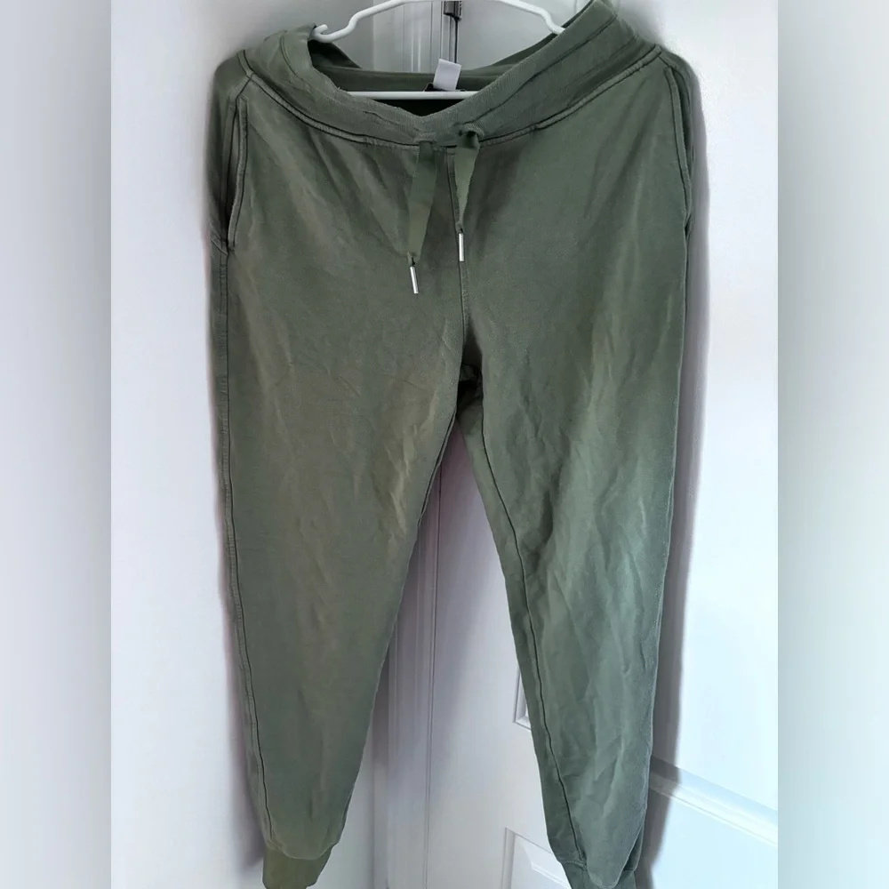 Athleta Balance Jogger - Picture 3 of 4